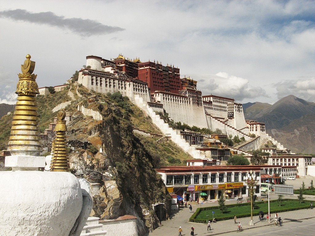 Лхаса (Lhasa)